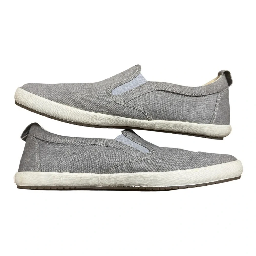 TAOS Dandy Sneakers Gray Canvas Slip On Shoes Athleisure Travel Resortwear SZ 10